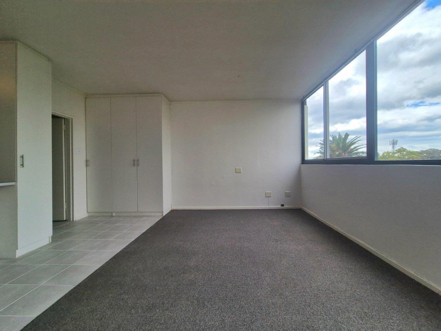 1 Bedroom Property for Sale in Claremont Upper Western Cape